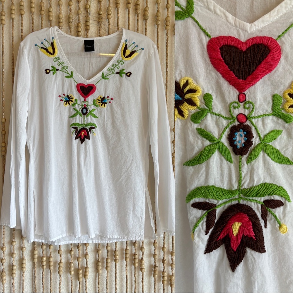 Cejon White Embroidered Floral Heart Boho Indie Bell Sleeve V Neck Cotton Blouse